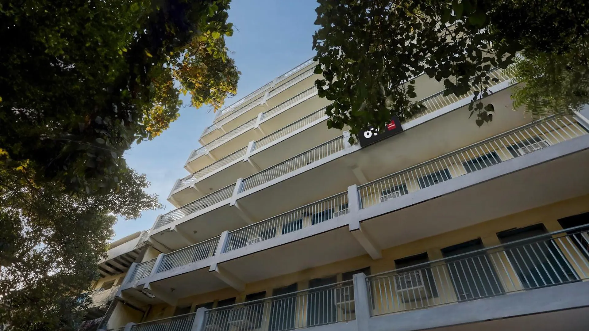 גורגאון Hotel Sweet Voilet